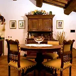 Ventena Vecchia Antico Frantoio * מונטווארקי