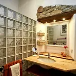 Ventena Vecchia Antico Frantoio דירה